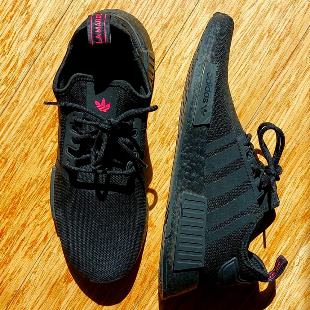 Womens Adidas Sneakers - Picture 3 of 7